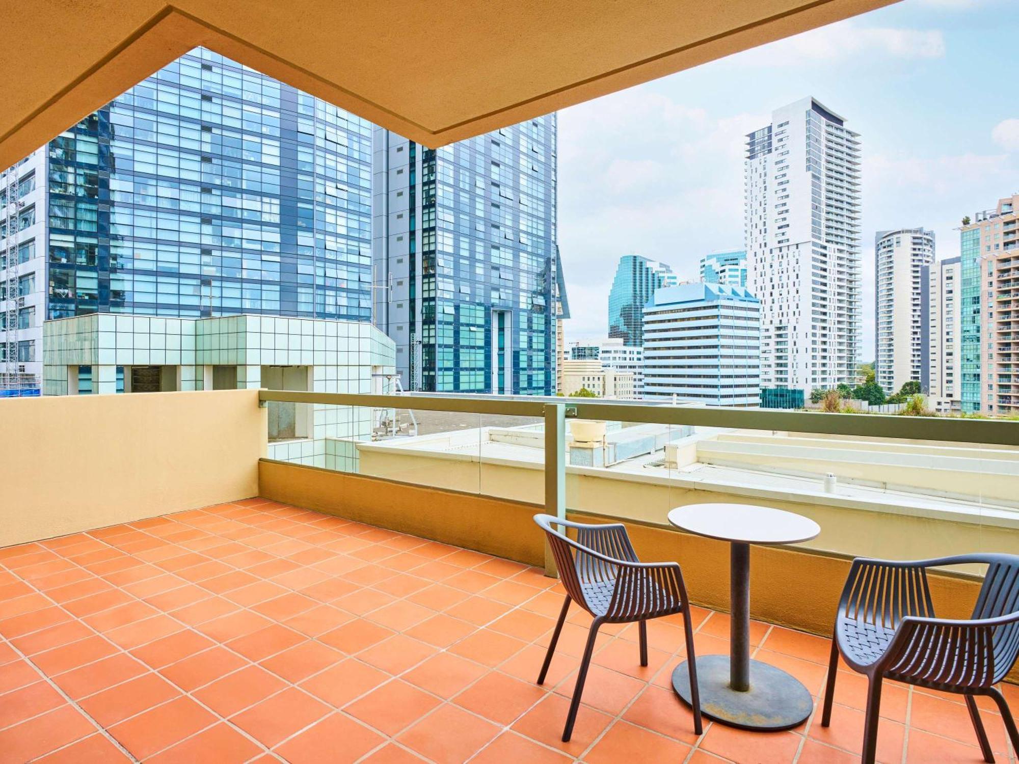 The Sebel Sydney Chatswood Екстериор снимка